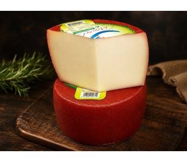 Origen: Murcia (España)  Queso tierno, elaborado con leche de cabra y