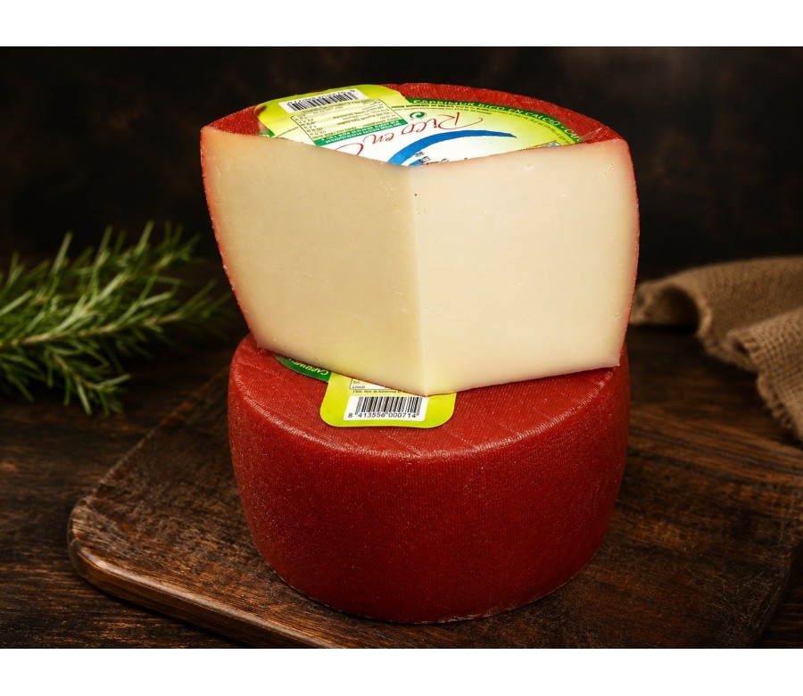 Origen: Murcia (España)  Queso tierno, elaborado con leche de cabra y